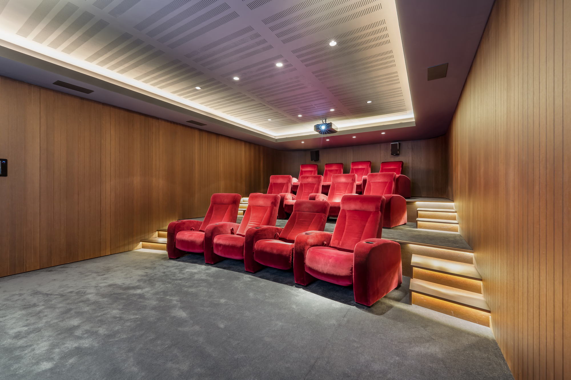 Penthouse der Superlative – Luxus auf höchstem Niveau im Herzen von Kitzbühel – Bild 14