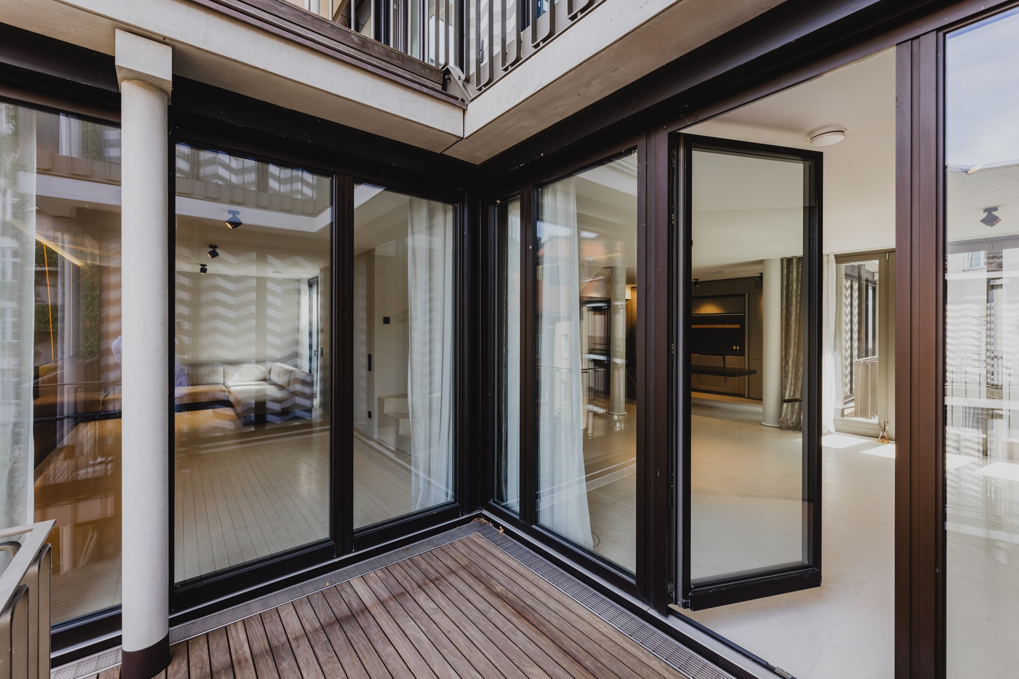 DESIGN TRIFFT NATUR – PENTHOUSE-FEELING AN DER ISAR – Bild 16