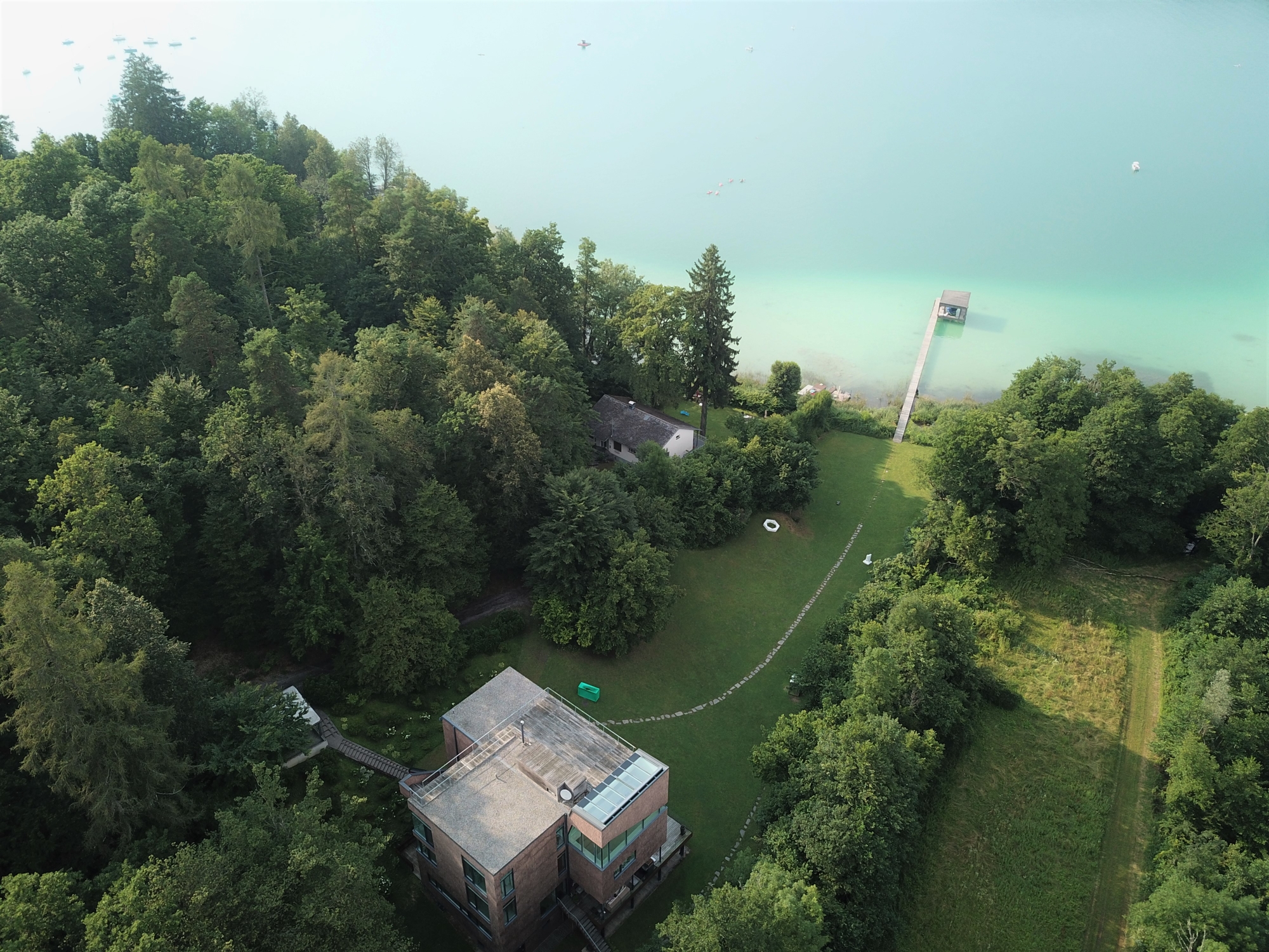 „Villa am Wörthersee: Einzigartiges Luxusdomizil in idyllischer Natur“ – Bild 5